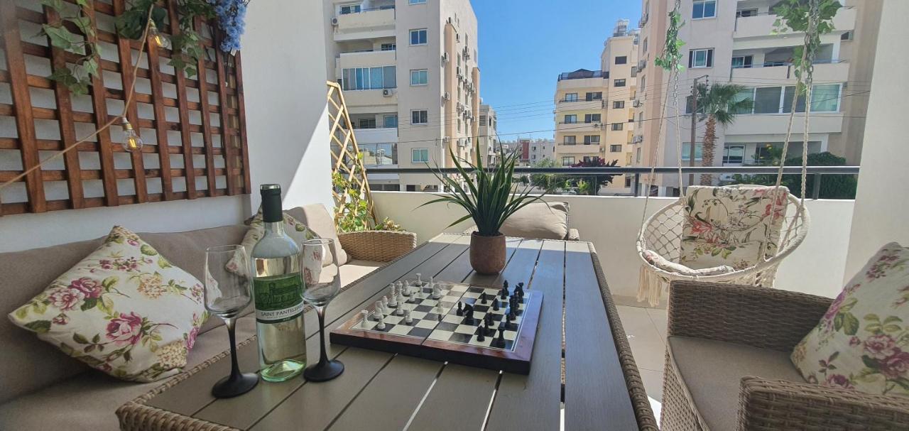 Stefaris "Koutsou Court 105" Apartment Larnaca Exterior photo