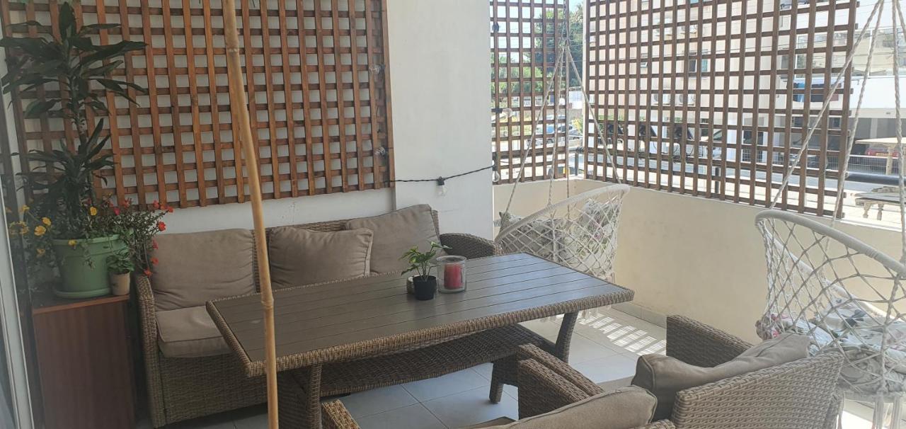 Stefaris "Koutsou Court 105" Apartment Larnaca Exterior photo